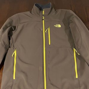Men’s The North Face Mid-Weight Jacket